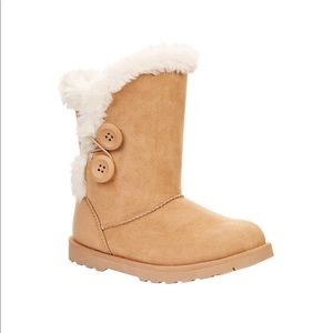 NIB! Calistoga. Boots (Big Girls Sz 6) Tan.